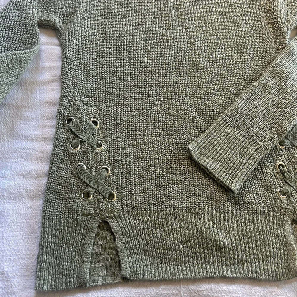 The Children's Place Green Sweater with Lace-Up Sides